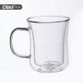 Caneca de vidro de café com isolamento térmico e frio